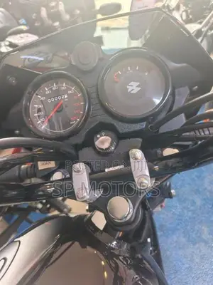Bajaj CT100 CT100ES 2026
