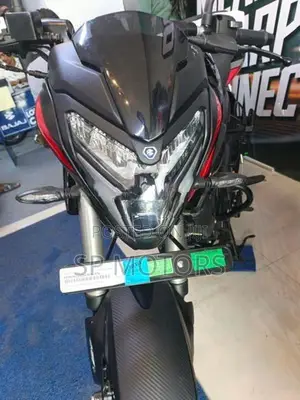 Bajaj Pulsar NS200 brad new 2026