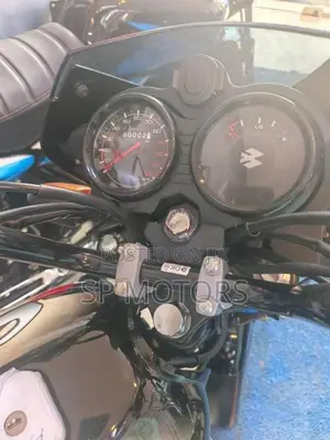 Bajaj CT100 2026