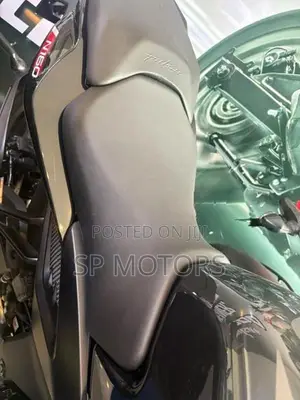 Bajaj Pulsar N160 brad new 2026