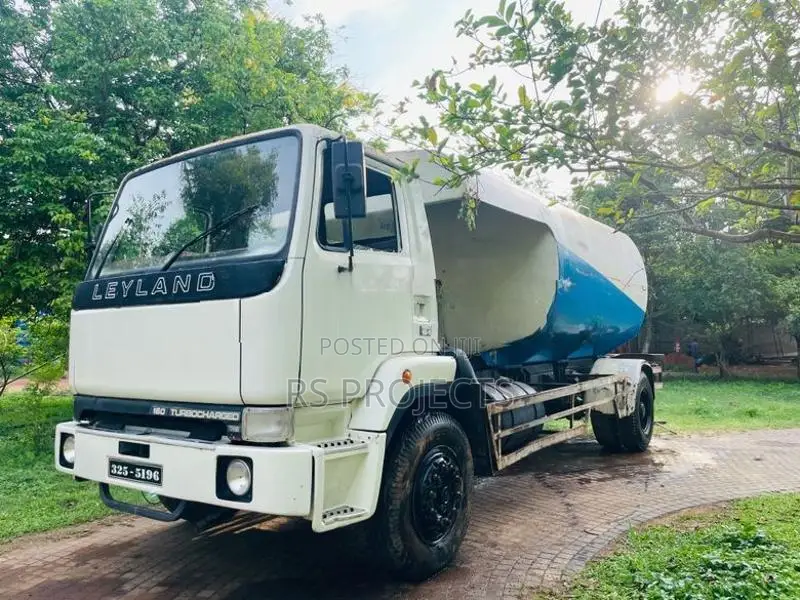 Ashok Leyland SS Bowser 1990