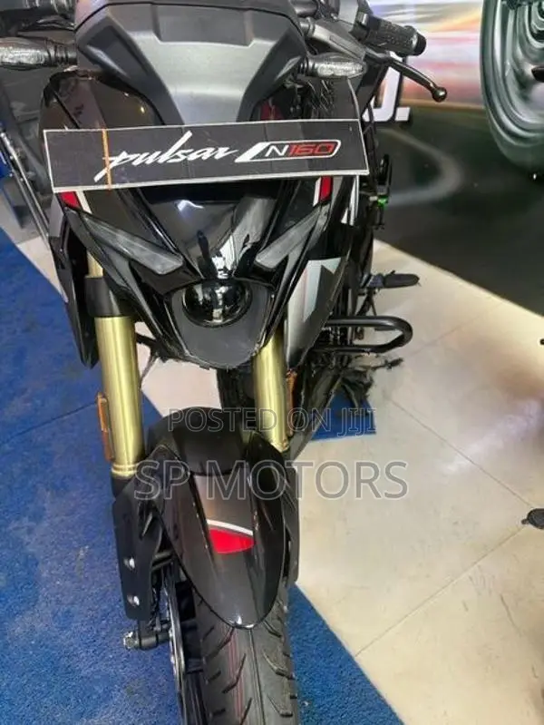 Bajaj Pulsar N160 Premium 2026