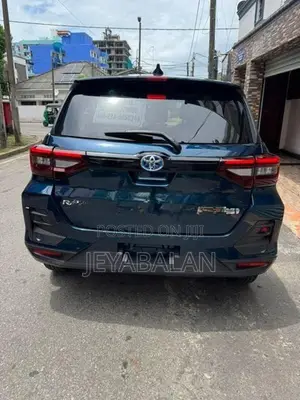 Toyota Raize Hybrid 2024