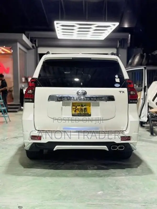 Land Cruiser Prado 150 Type One Side Exhaust Bodykit