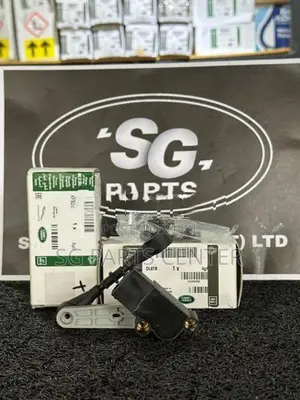 Land Rover Front Left Suspension Ride Height Sensor