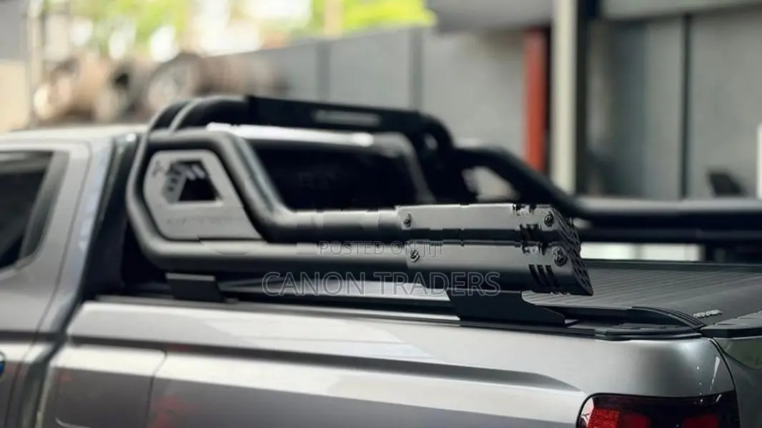 Mitsubishi Triton 2025 Hamer Electric Roll Shutter with Night Fury Bar