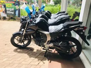 Yamaha FZs V2 Black Metallic 2026