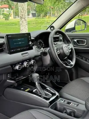 Honda Vezel Z Premium 2025