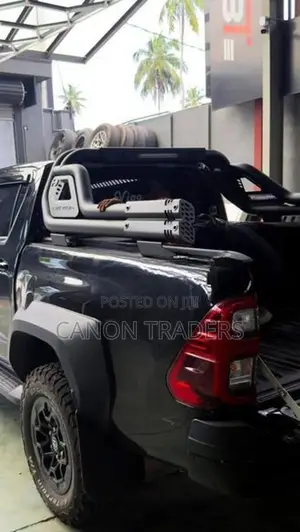 Hilux GR 2025 Hamer Night Fury Roll Bar