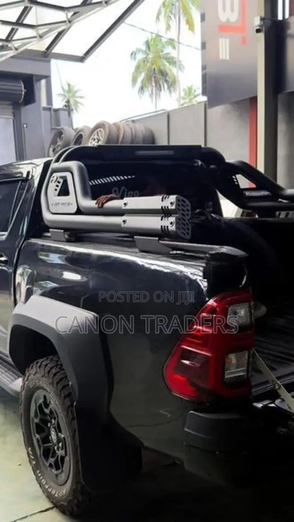 Hilux GR 2025 Hamer Night Fury Roll Bar