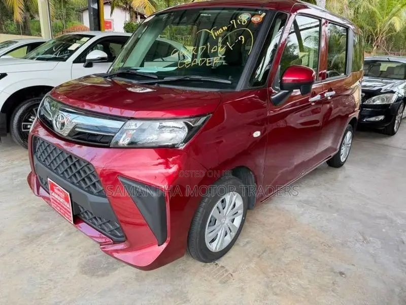 Toyota Roomy X Grade 2024