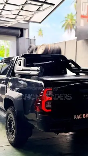 Hilux GR 2025 Hamer Night Fury Roll Bar