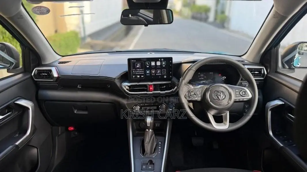 Toyota Raize Z 1.2L Hybrid 2025