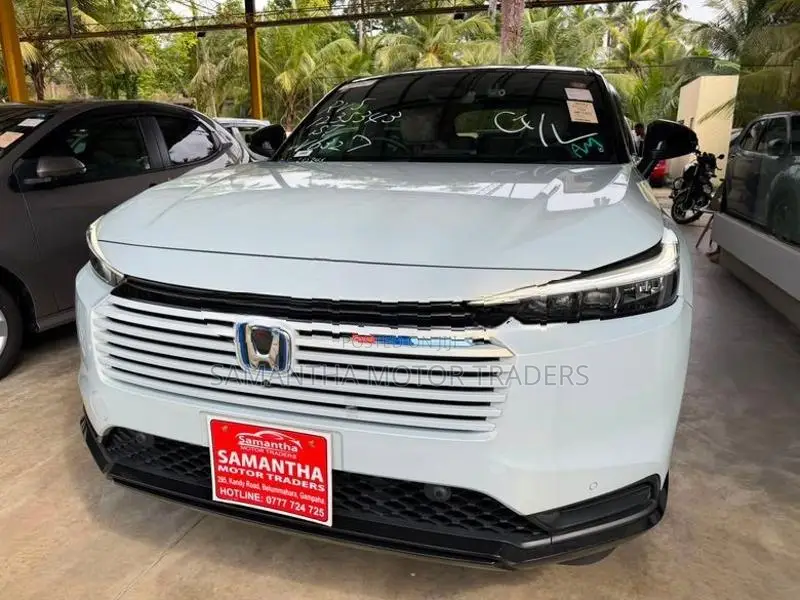 Honda Vezel Z Play Moonroof 2024