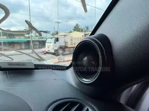 Honda Vezel Z Play Moonroof 2024