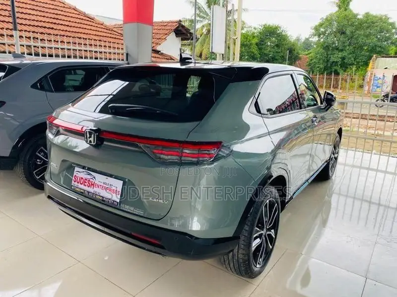 Honda Vezel Z-PLAY 2026