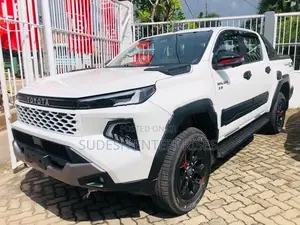 Toyota Hilux TRAVO Overland 4x4 2026