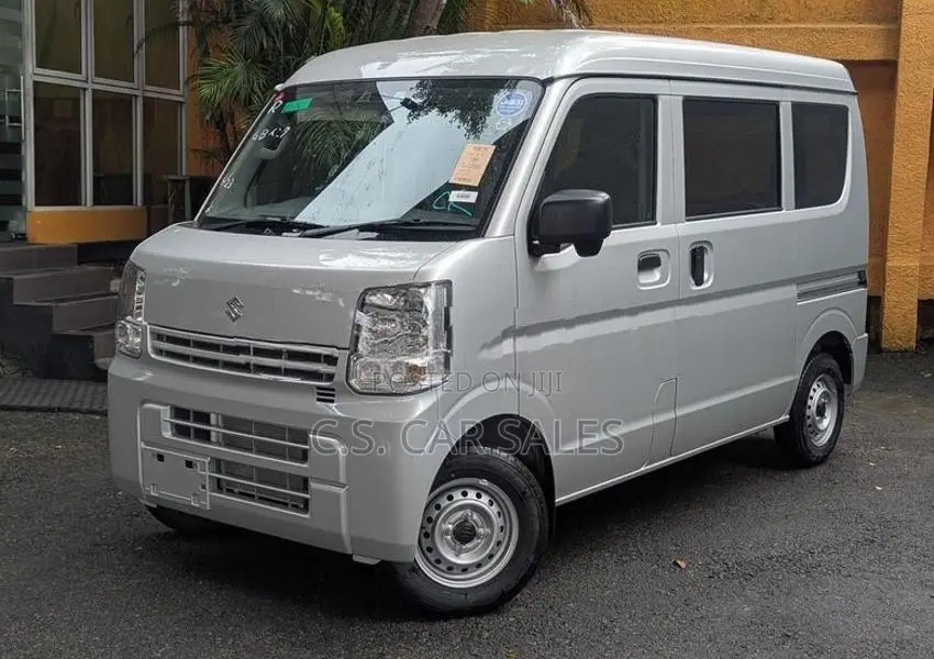 Suzuki Every 2025