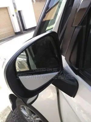 Toyota Roomy Custom G Turbo 2024