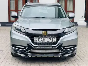 Honda Vezel 2015