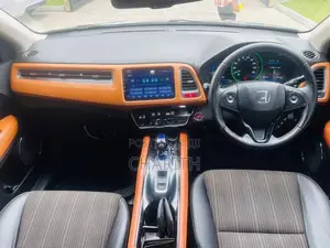 Honda Vezel 2015