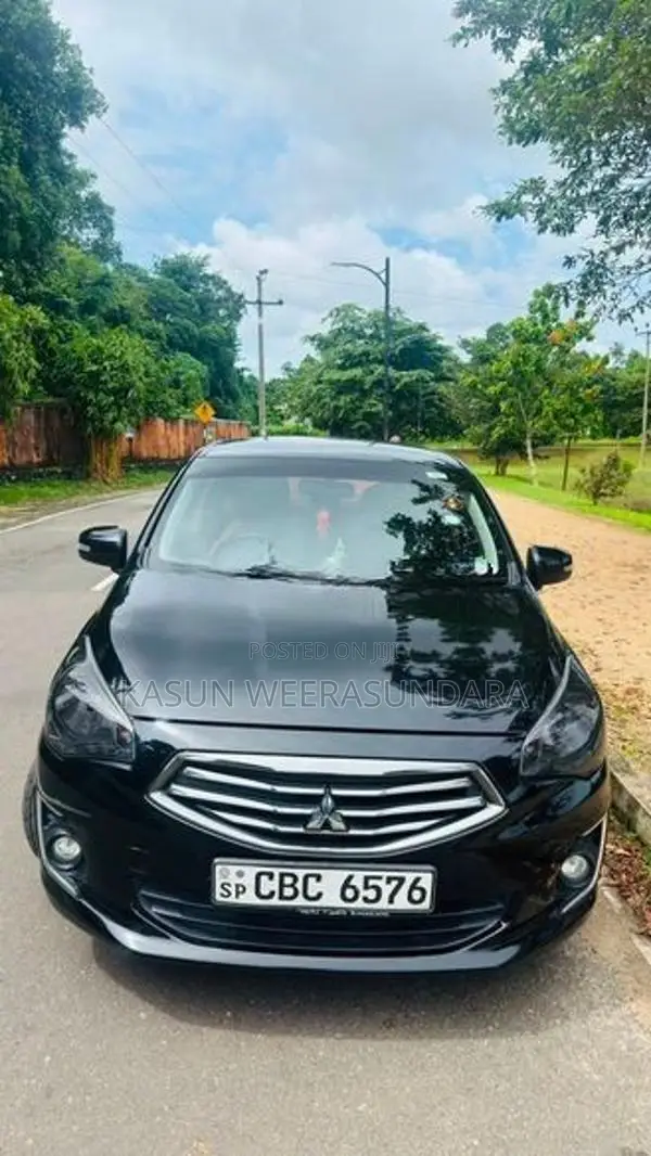 Mitsubishi Attrage 2018