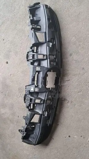 Prius 50 Upper Grill