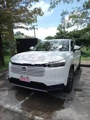 Honda Vezel Z Premiun 10 Speaker 2026