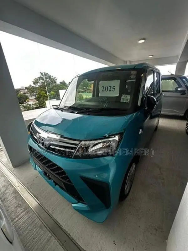 Toyota Roomy X Grade 2025