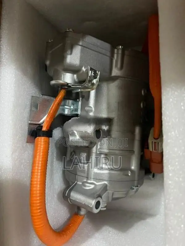 Honda Vezel AC Compressor