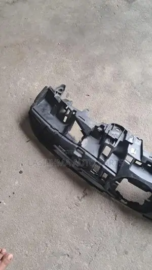 Prius 50 Upper Grill