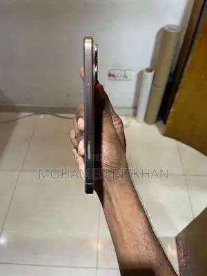 Apple iPhone 16 Pro Max (Used)