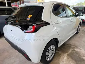 Toyota Yaris X Grade 2025