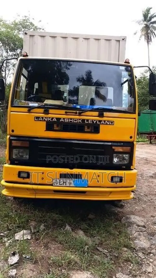 Ashok Leyland Comet Tipper 1613 2009