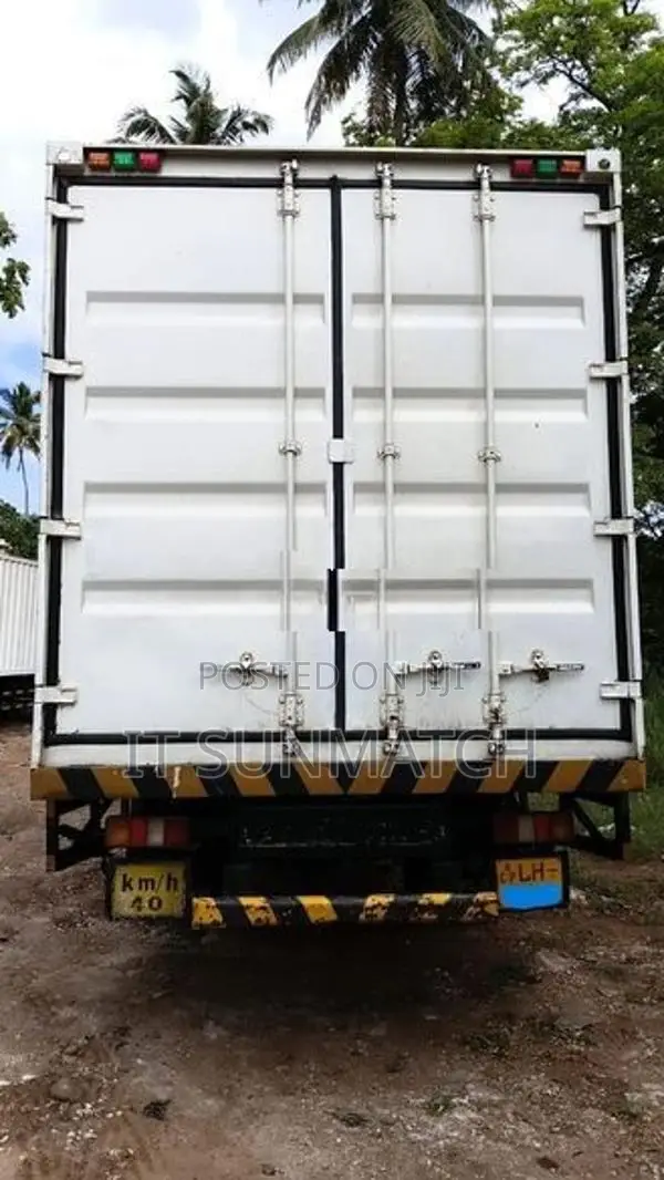 Ashok Leyland Comet Tipper 1613 2009