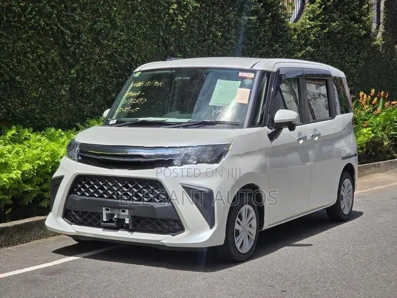 Toyota Roomy G 2025