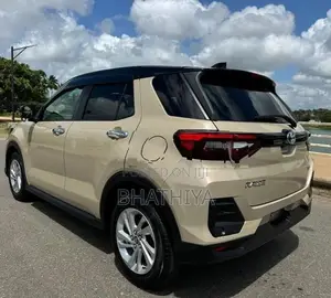 Toyota Raize Hybrid 2025