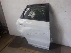 Audi Q5 Door