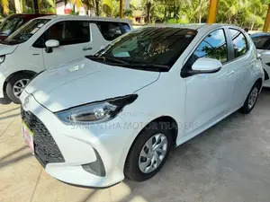 Toyota Yaris X Grade 2024