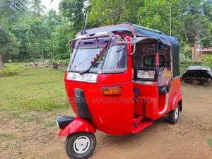 Bajaj RE 2004