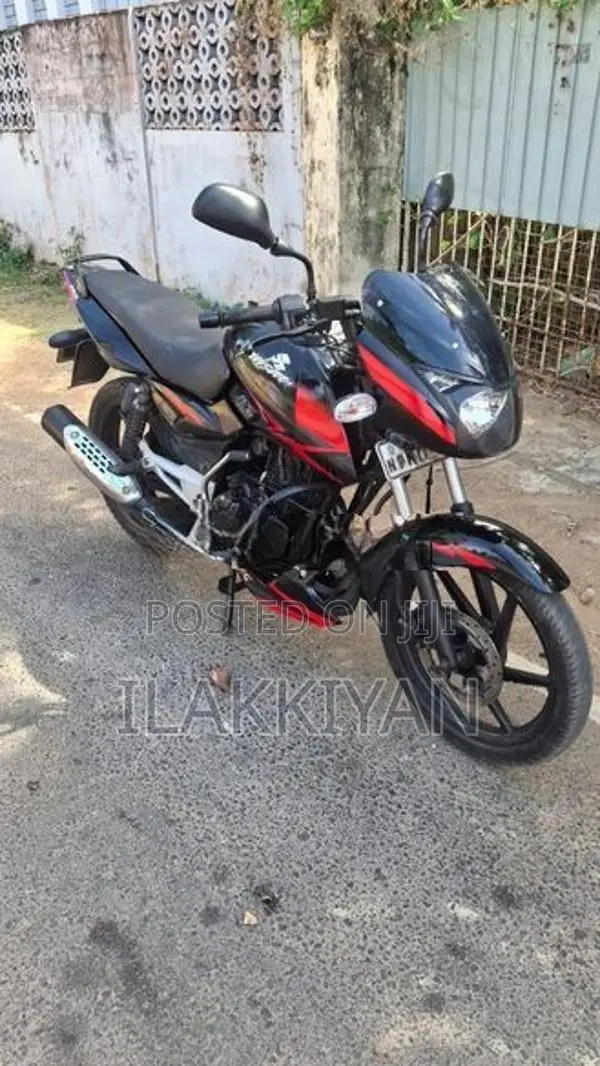 Bajaj Pulsar 150 2010