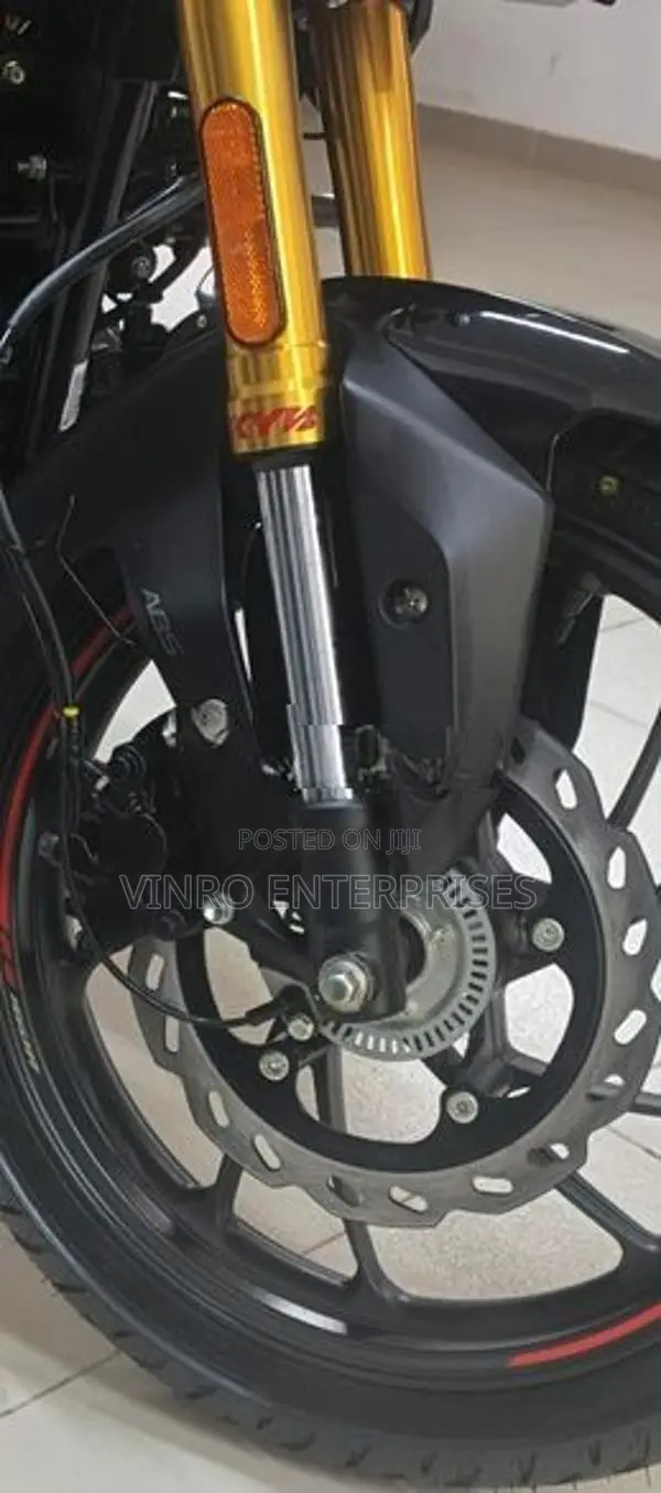 Hero Hunk 160R 2026