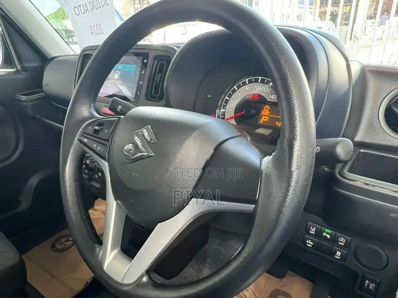 Suzuki Alto 2024