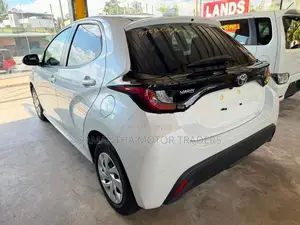 Toyota Yaris X Grade 2024