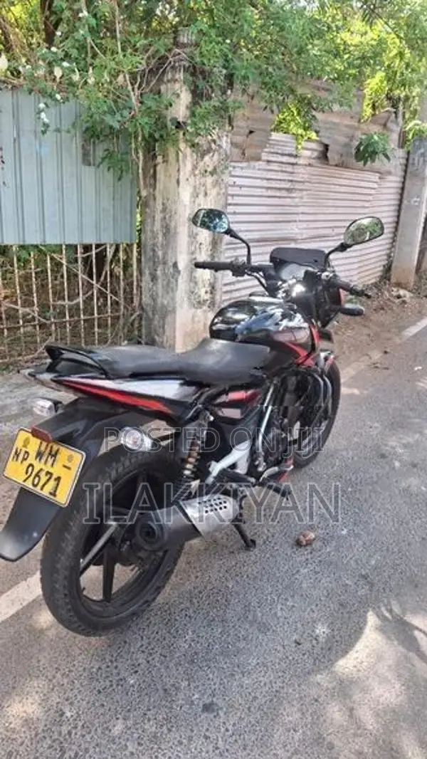 Bajaj Pulsar 150 2010
