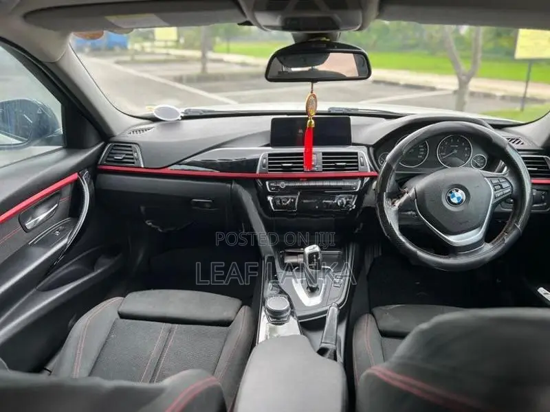 BMW 318i 2018