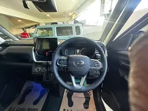 Daihatsu Move RS Turbo 2025