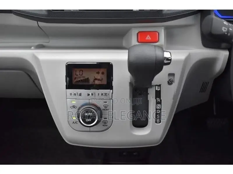 Daihatsu Mira G Grade 2026