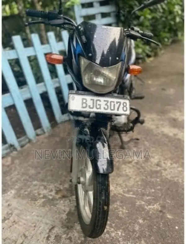 Bajaj CT100 2024