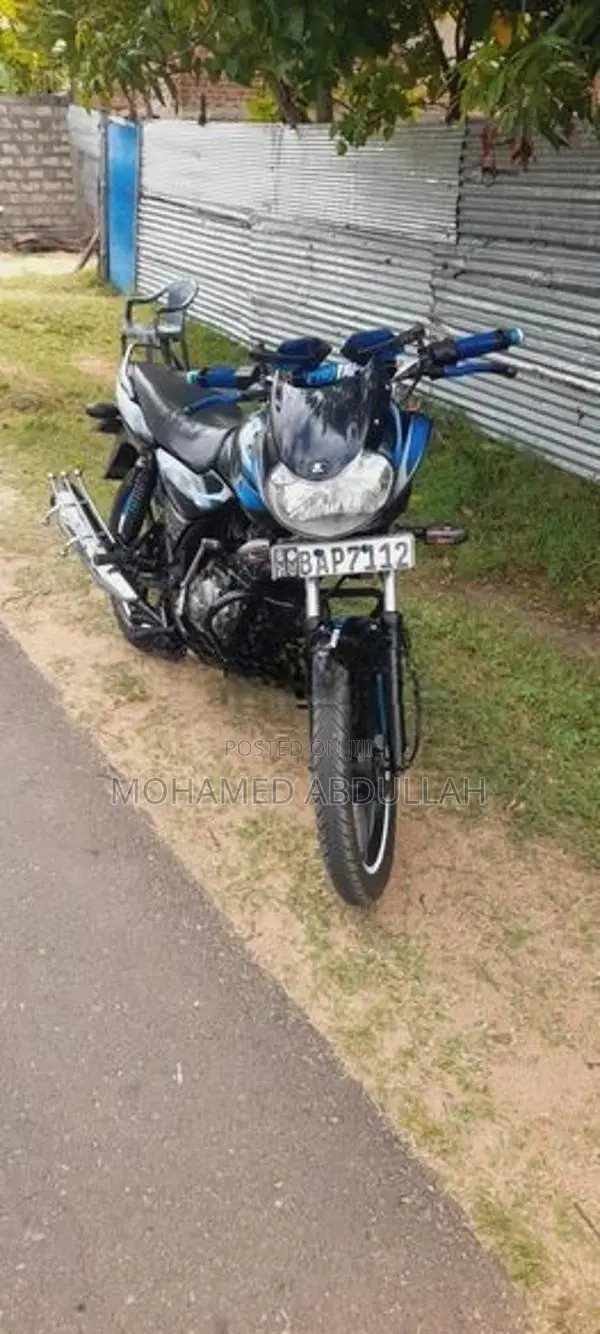 Bajaj Discover 2013